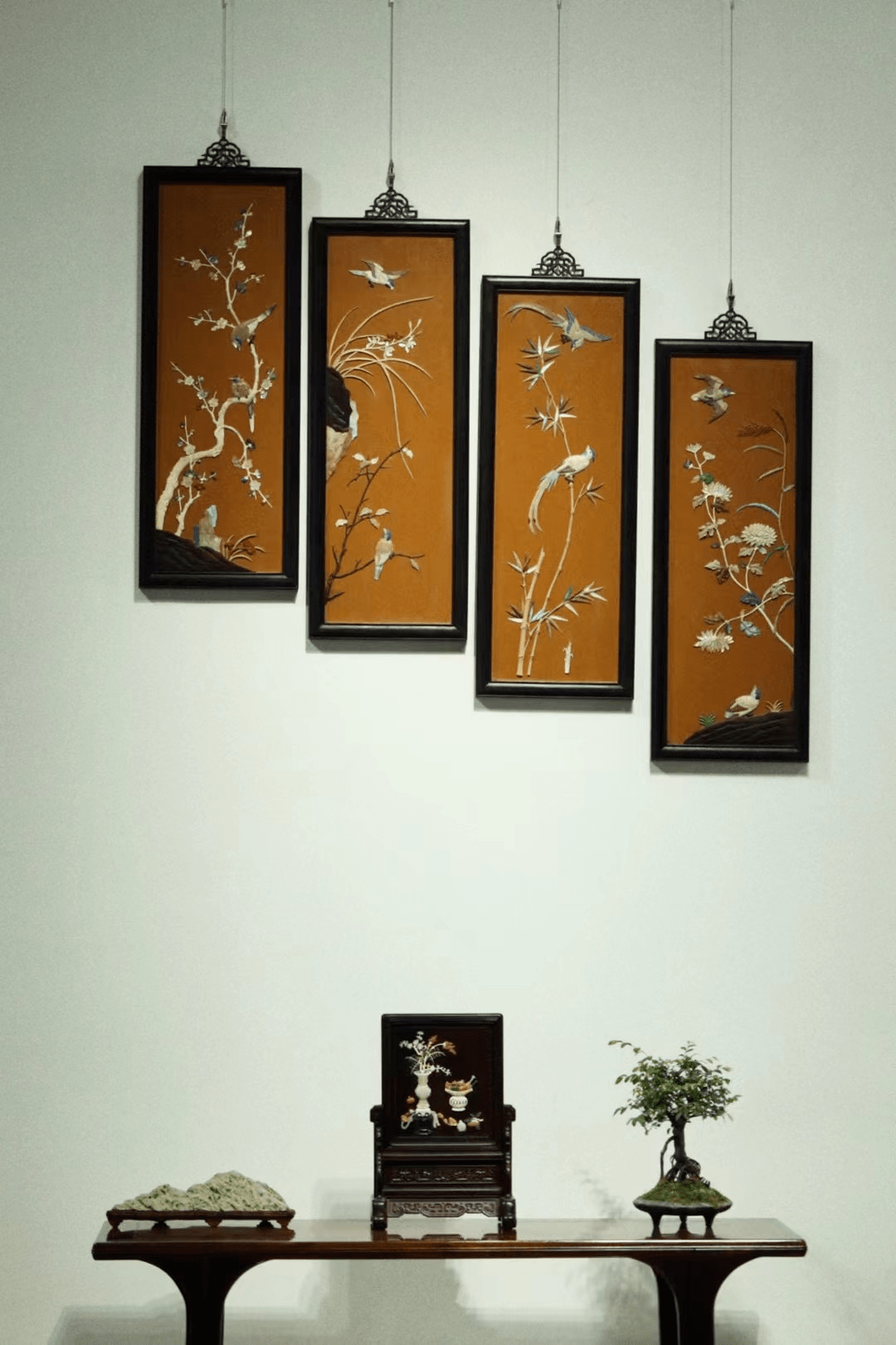 百宝嵌| 梅兰竹菊四条屏缅甸花梨 瘿木| 干泡台小叶紫檀满 瘿| 金蟾