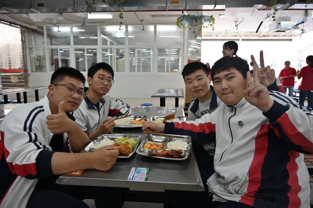 这份约饭攻略少不了的竟然是