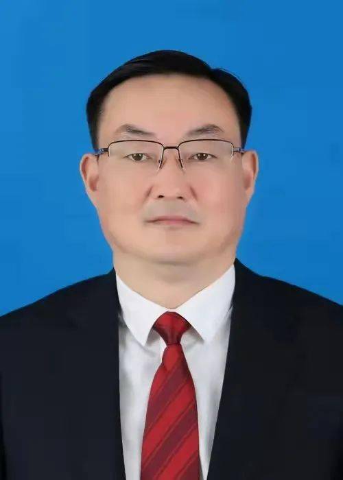 罗文江当选吉安市市长