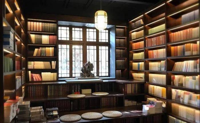 蔡磊:潜心书艺 背对书坛