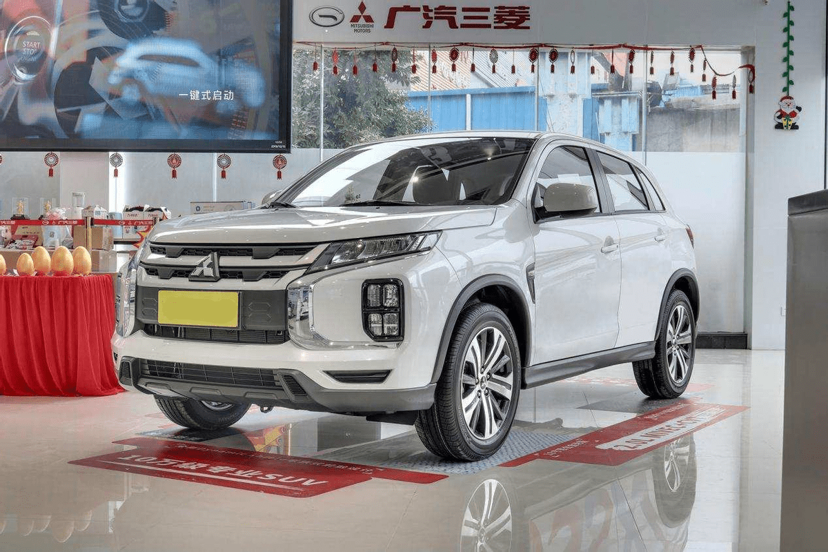 比较大的越野车有哪几款 5903b3e1d1b84df9ae865194c3f98147.png