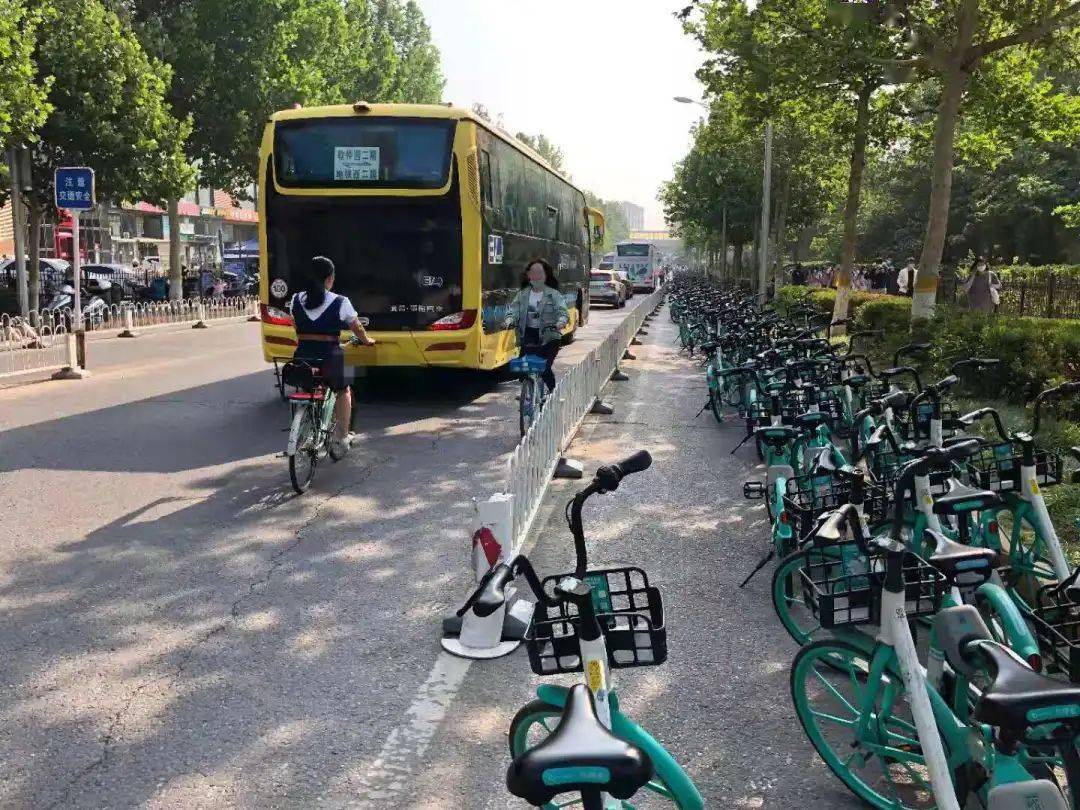 北京正還路於自行車