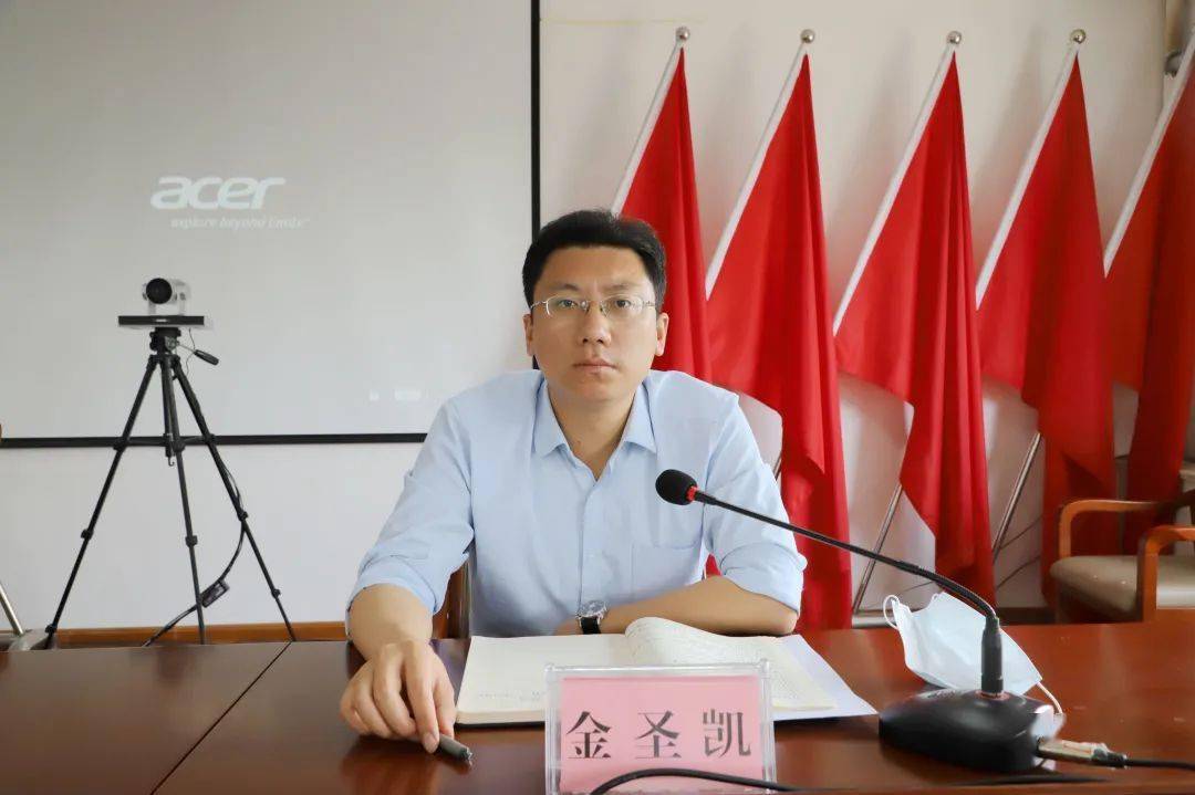 转观念提标准争作为田柳镇召开落实市委会议精神暨作风整顿会议