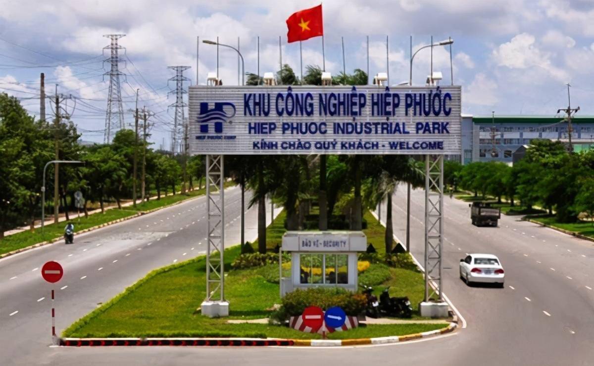 疫情之下,越南胡志明市的一工业园区仍吸引着许多外商来投资 图源