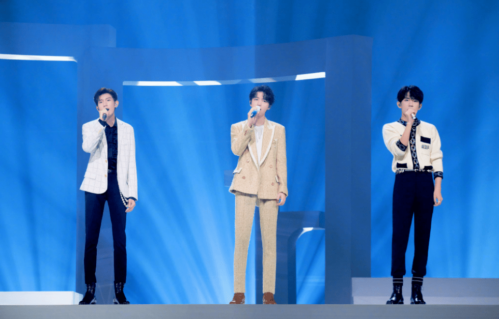 王源易烊千玺或将同台,还是以歌手与演员的身份,TFBOYS顶峰相见