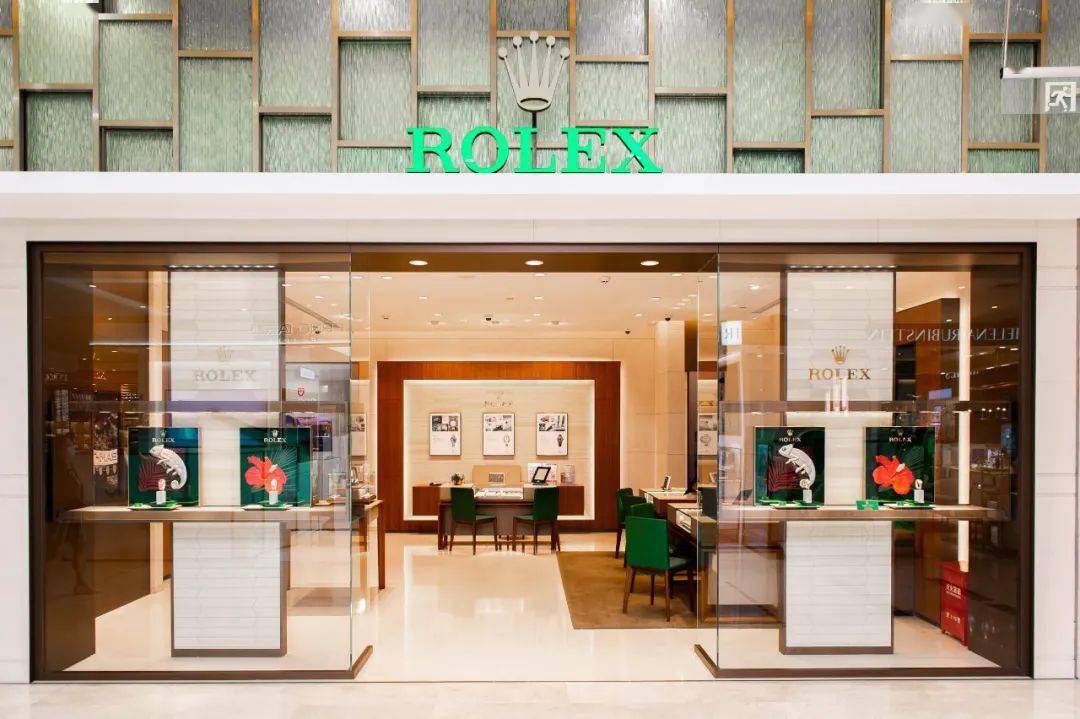 臻爱铂金尊宠夜间精华鱼子精华琼贵紧颜液贵妇级护肤品牌莱伯妮,当家