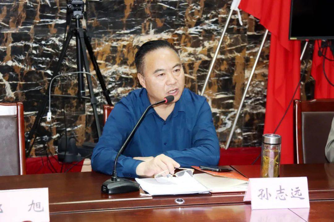 泗县教育工委委员,教体局副局长李荣举就校园疫情防控常态化,疫苗接种