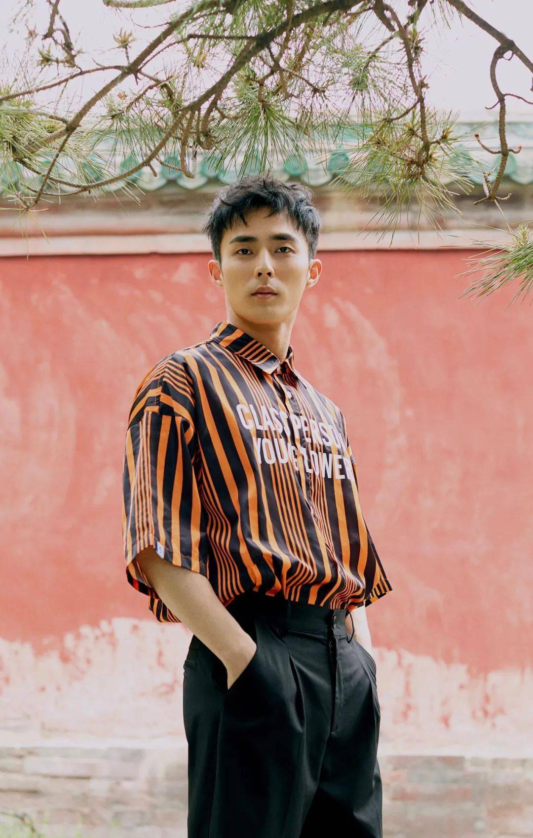 全世界不如你裴子添充沛生活滋养角色hb星专访