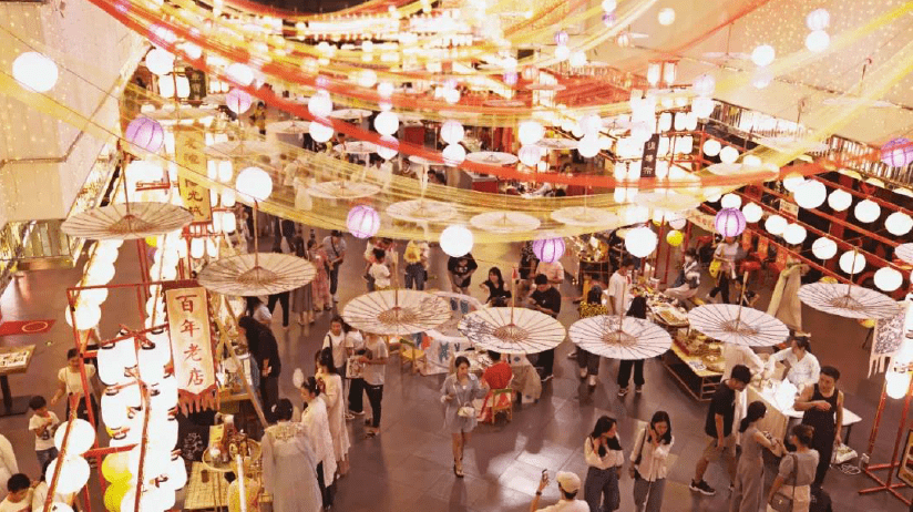 今年,老三街夜市将升级推出主题市集,以天津国家会展中心同频主题为市