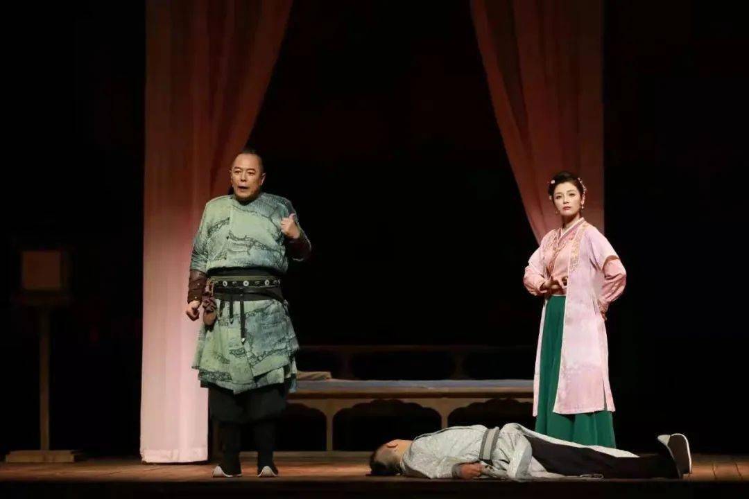 【重磅开票】年度大戏——张国立导演,张铁林主演话剧《我爱桃花》