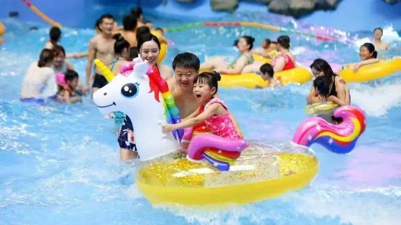 双层建筑,国外进口设备惊险刺激的水上乐园 老少皆宜各个年龄段的"