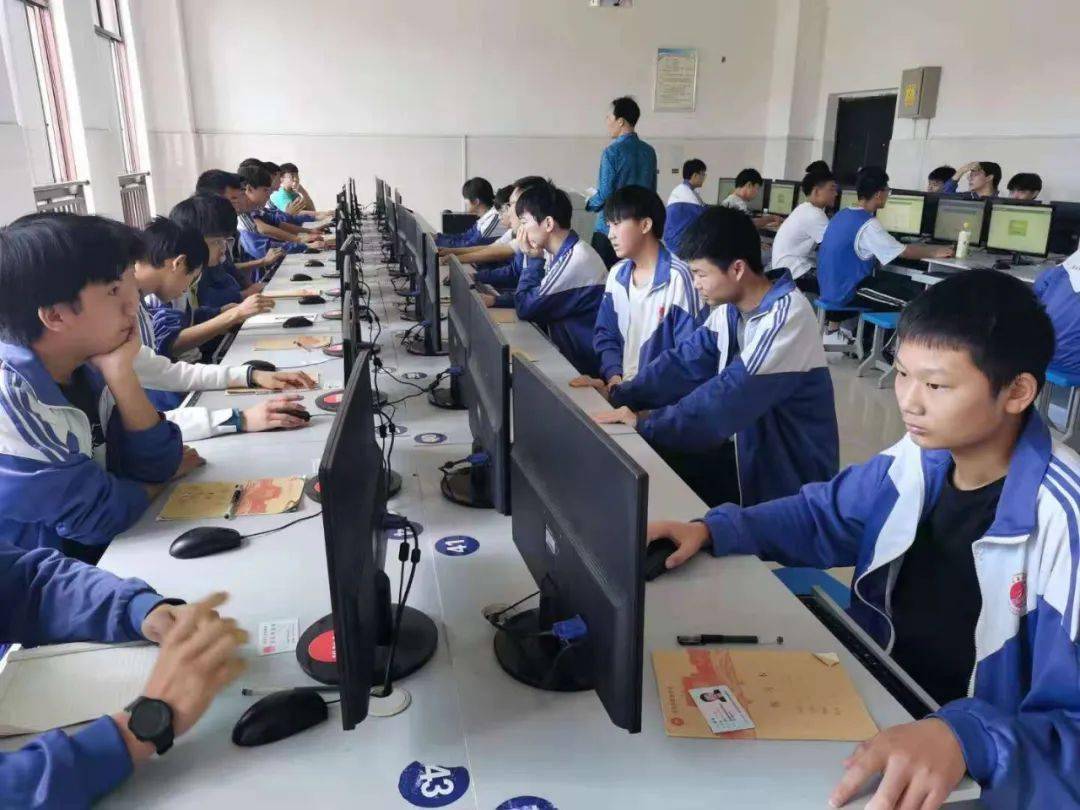 职业中专千名学生迎来中职"学考"