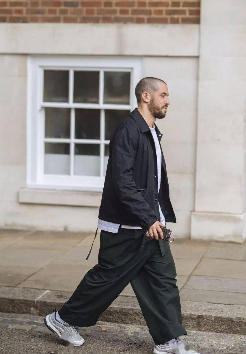 腿粗的男生适合穿什么裤子