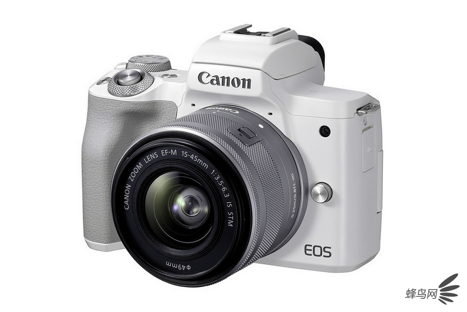 尼康z50是一台综合性能非常不错的相机,较小的机身体积和重量,优秀的
