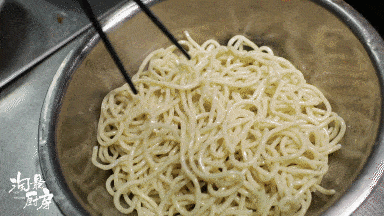 7b5d63e217d64514ab8ab8b7b12f6b47.gif