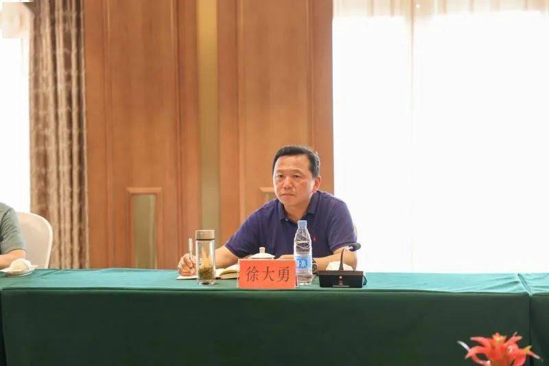 6月2日,徐州市委副书记徐大勇到丰县调研督导,调度市领导包案和重复