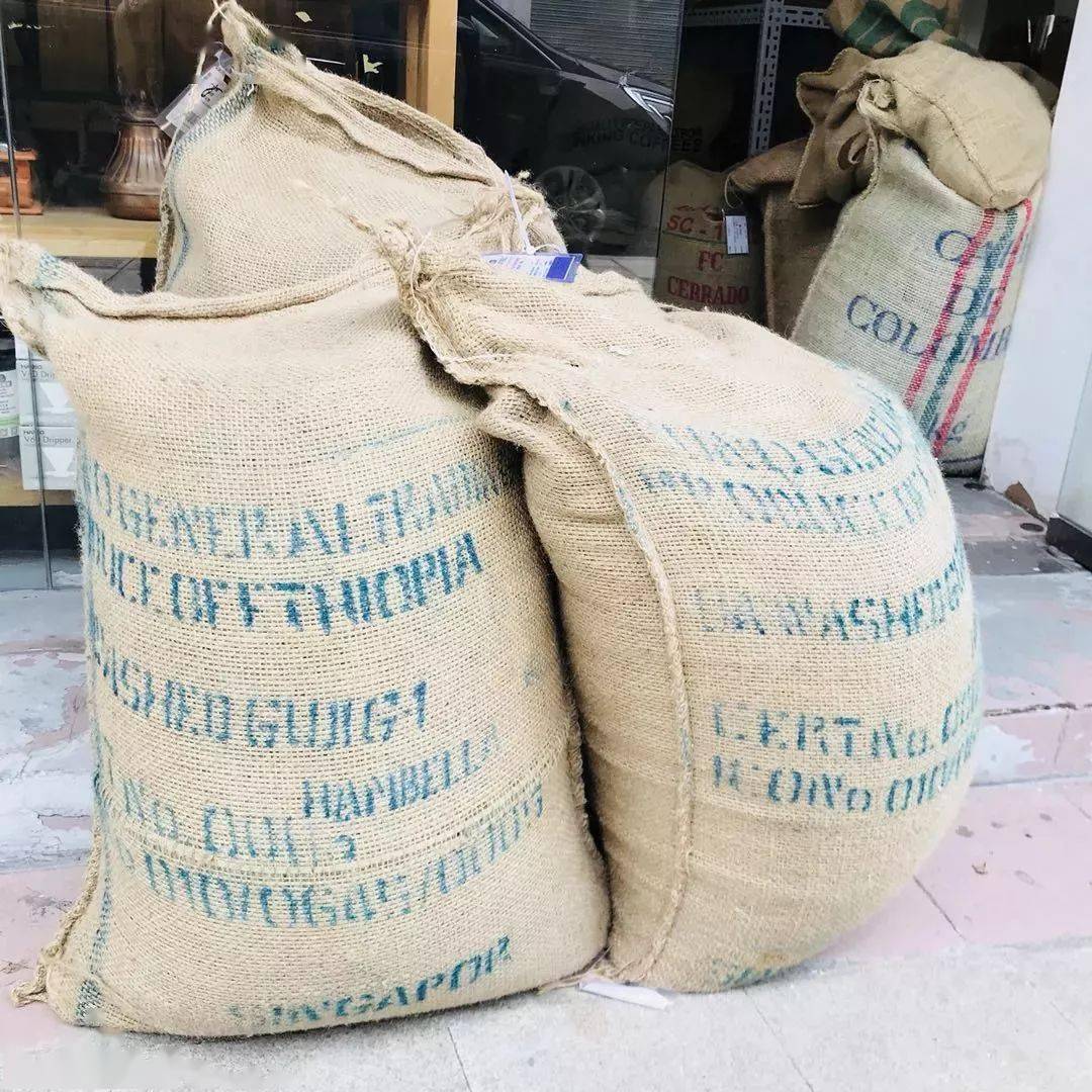 新鲜，是美味咖啡最重要的东西。怎么辨别？