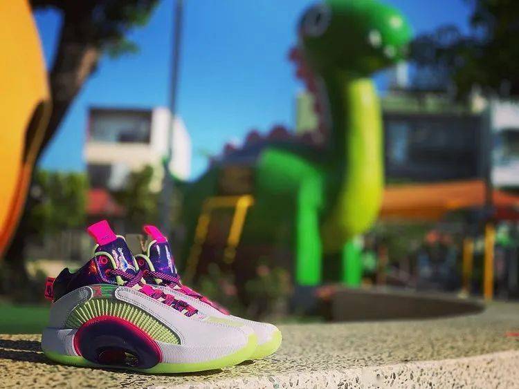 最好看的aj排行_我们选出了年度最佳的10双AJ,「黑红11」仅排在第三位(2)