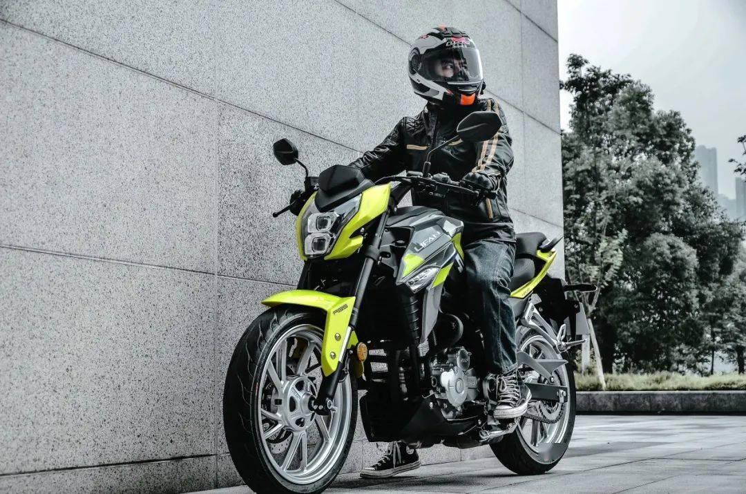 鲜肉街跑再进化力帆kps250评测