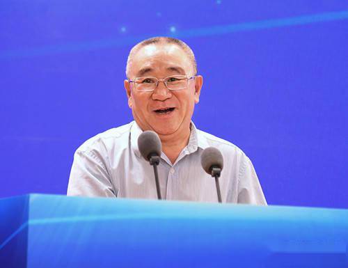 徐小青吴永常费洪平发布会上,清华大学中国农村研究院副院长张红宇