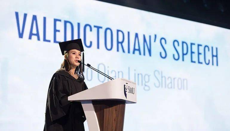 valedictorian在毕业典礼上,除了会有嘉宾或者校长,教师致辞外