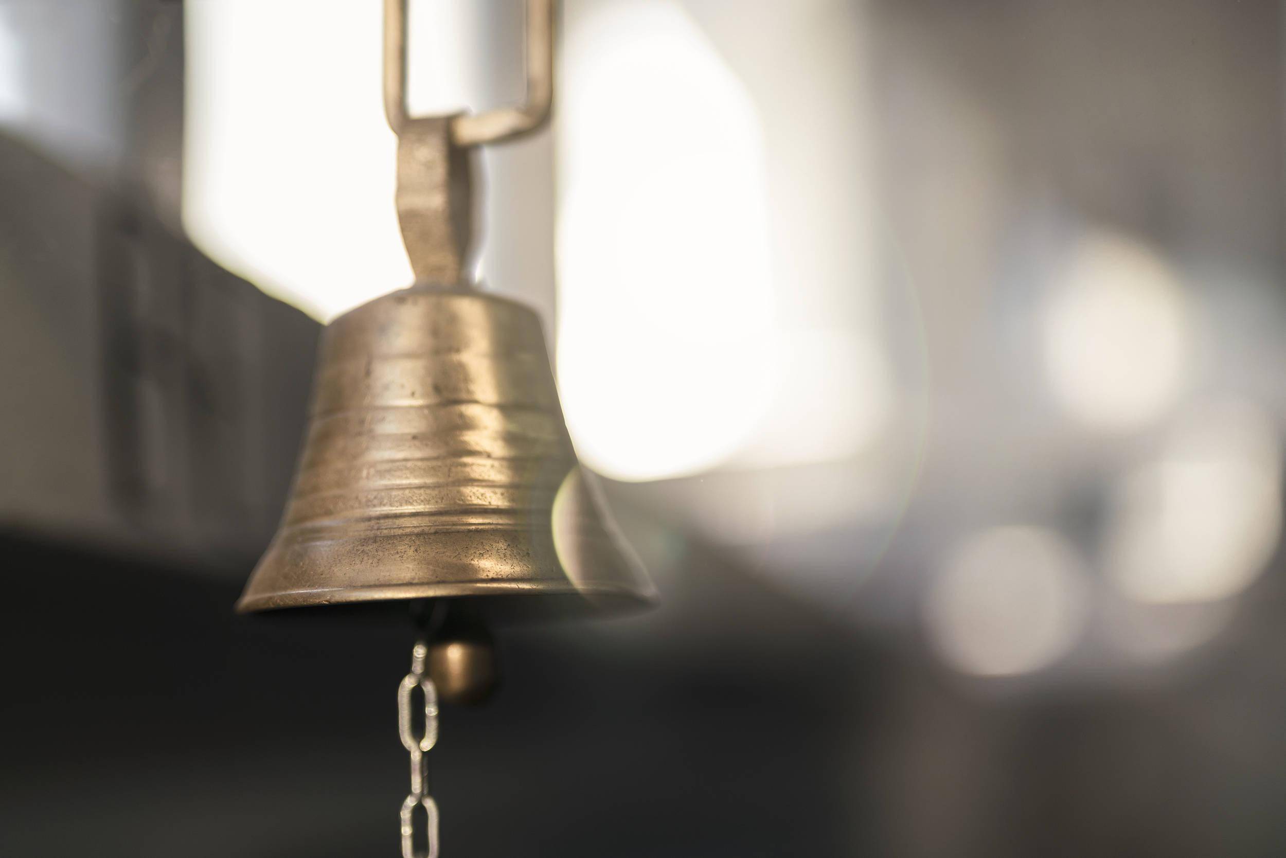 家长投诉福州一考点高考语文提前3分钟打铃,福建考试院:正在处理