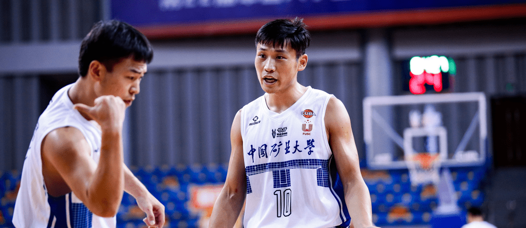 邬挺嘉顺理成章进入矿大,与胡良宇组成双枪.