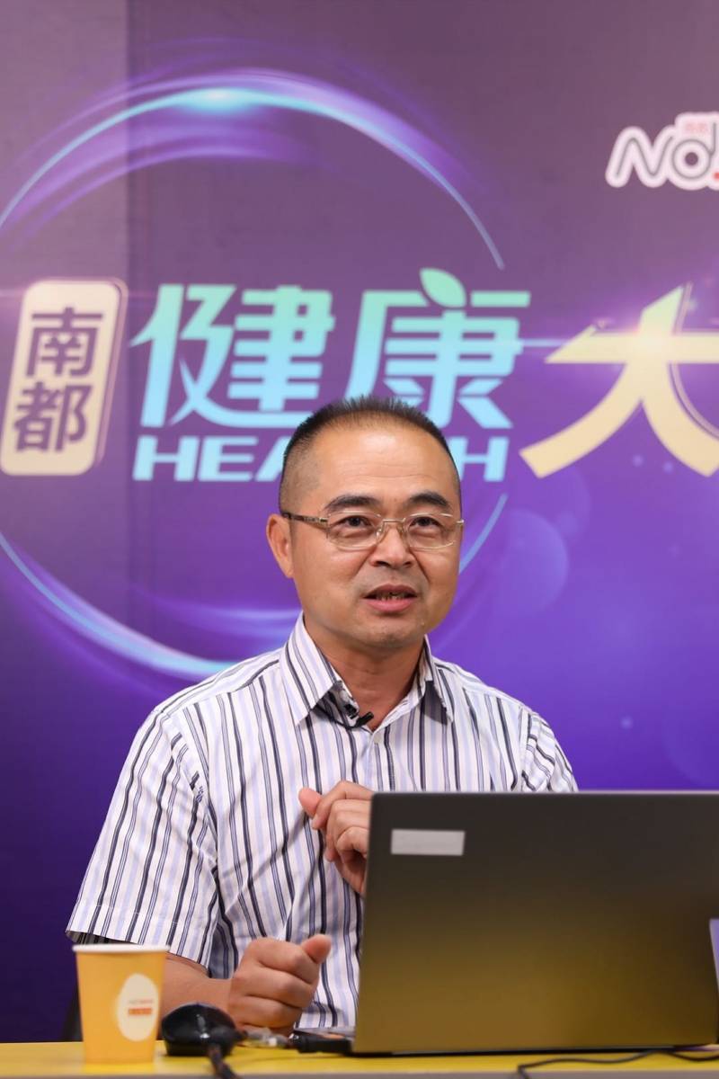 中南大学爱尔眼科学院院长,爱尔眼科集团总院长唐仕波教授强调,"做