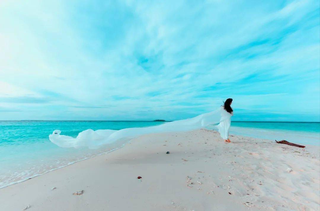 当一个人不联系你,也不拉黑你,原因只有一个