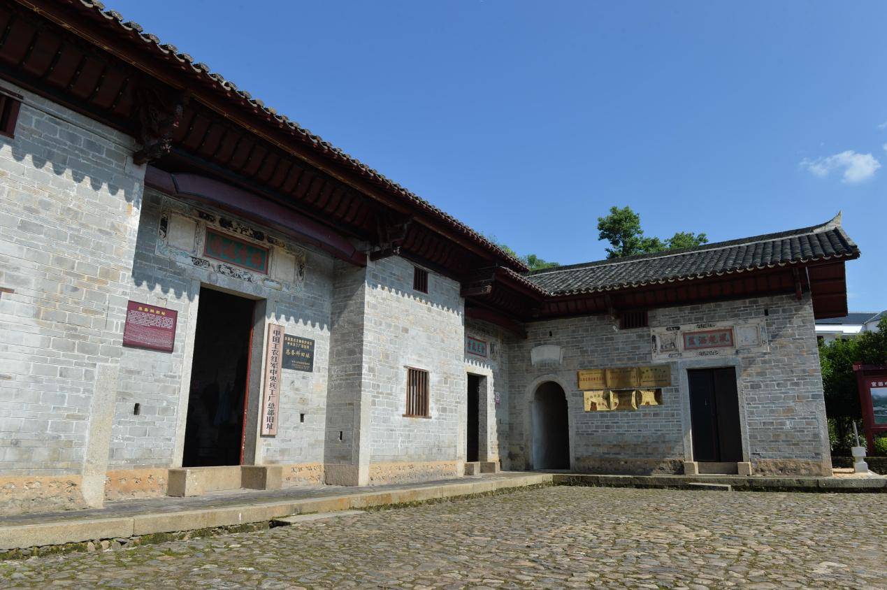 强国中坚高质量发展看国企其始也简其成也巨探访共和国军工摇篮官田