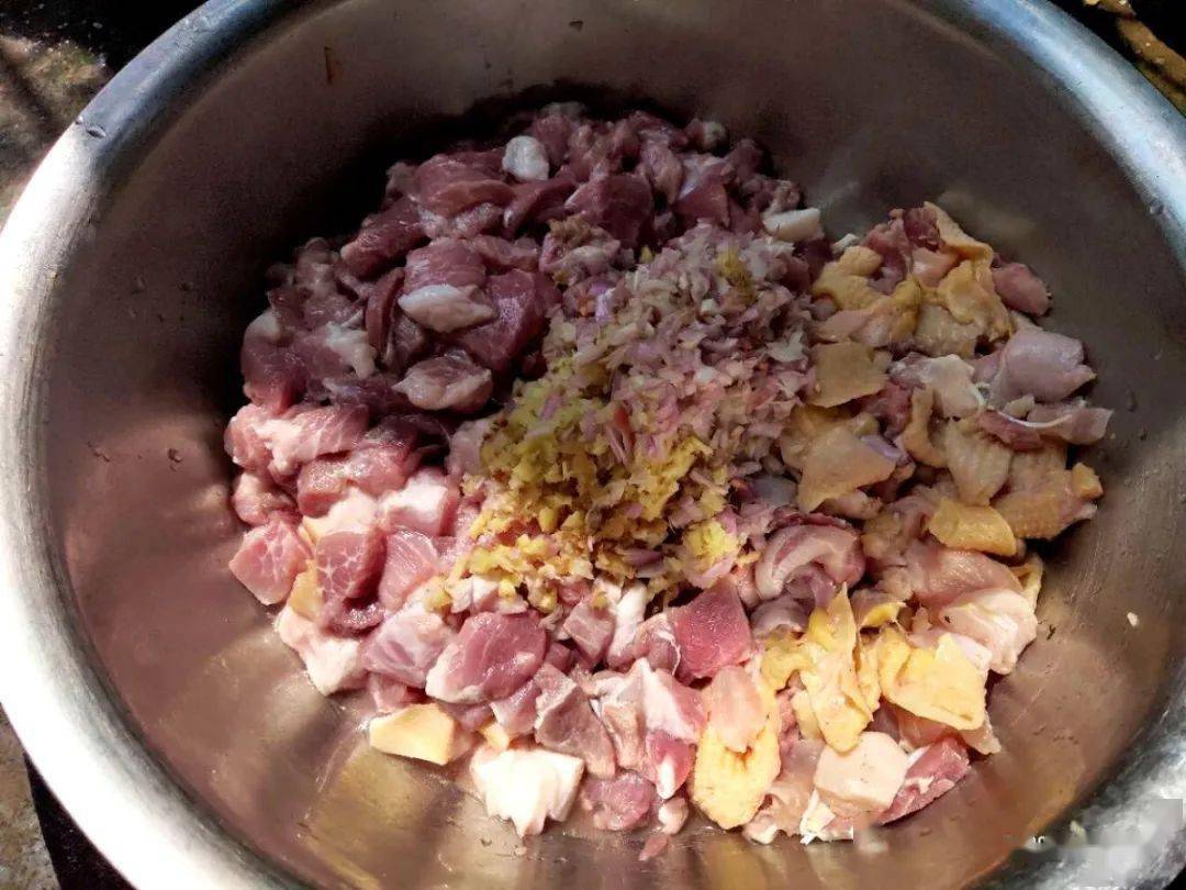 原来罗定的粽子有那么多种馅料.