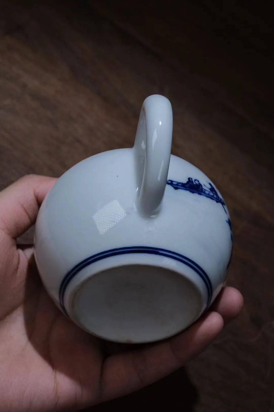 鉴赏初代竹泉青花山水图后把急须带供箱