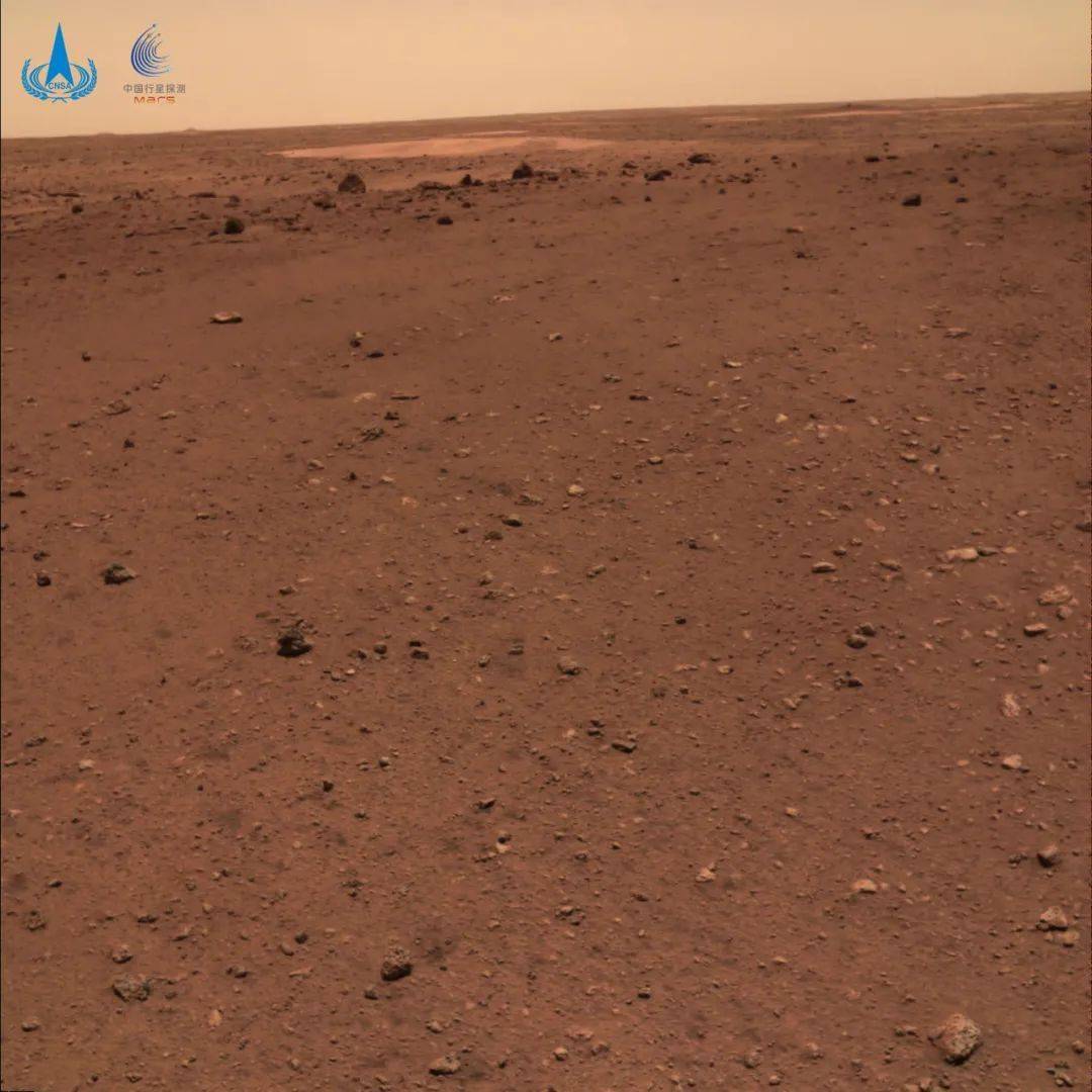 五星红旗|看！五星红旗！天问一号探测器着陆火星首批科学影像图公布