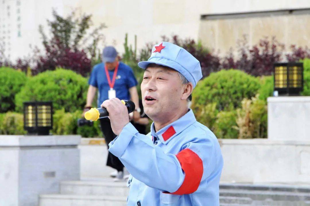 甘泉长征干部学院举办雪地大会师汇报演出