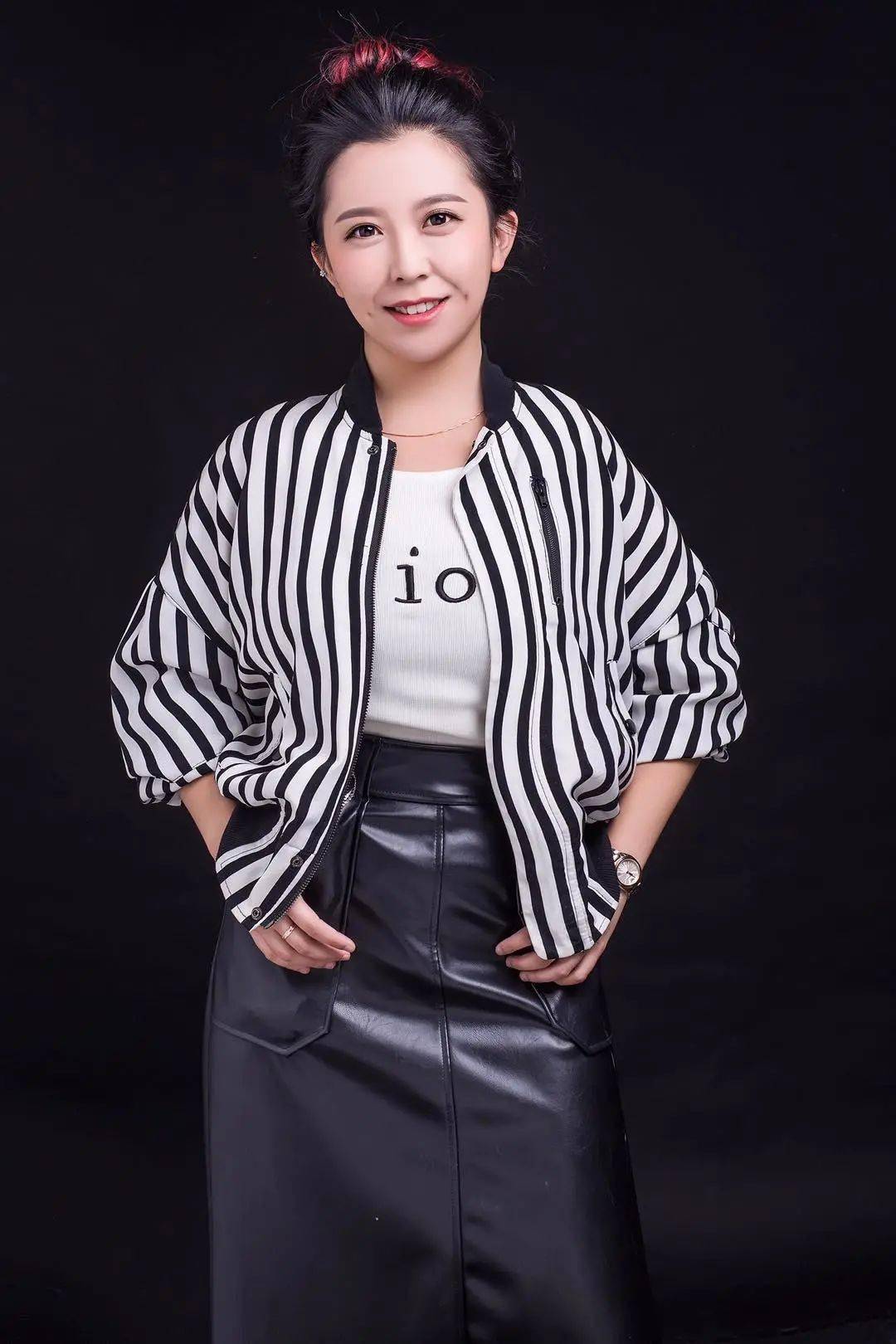 感受音乐剧的魅力上海音乐学院孙琳博士莅临青岛西海岸新区音乐学校