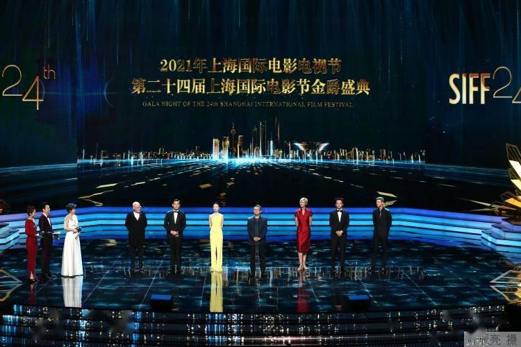 第24届上海国际电影节开幕为时代创作用更多好作品致敬建党百年