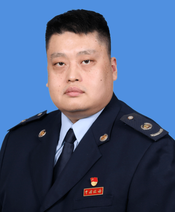 五四礼赞张国栋在青春税月中挥洒汗水