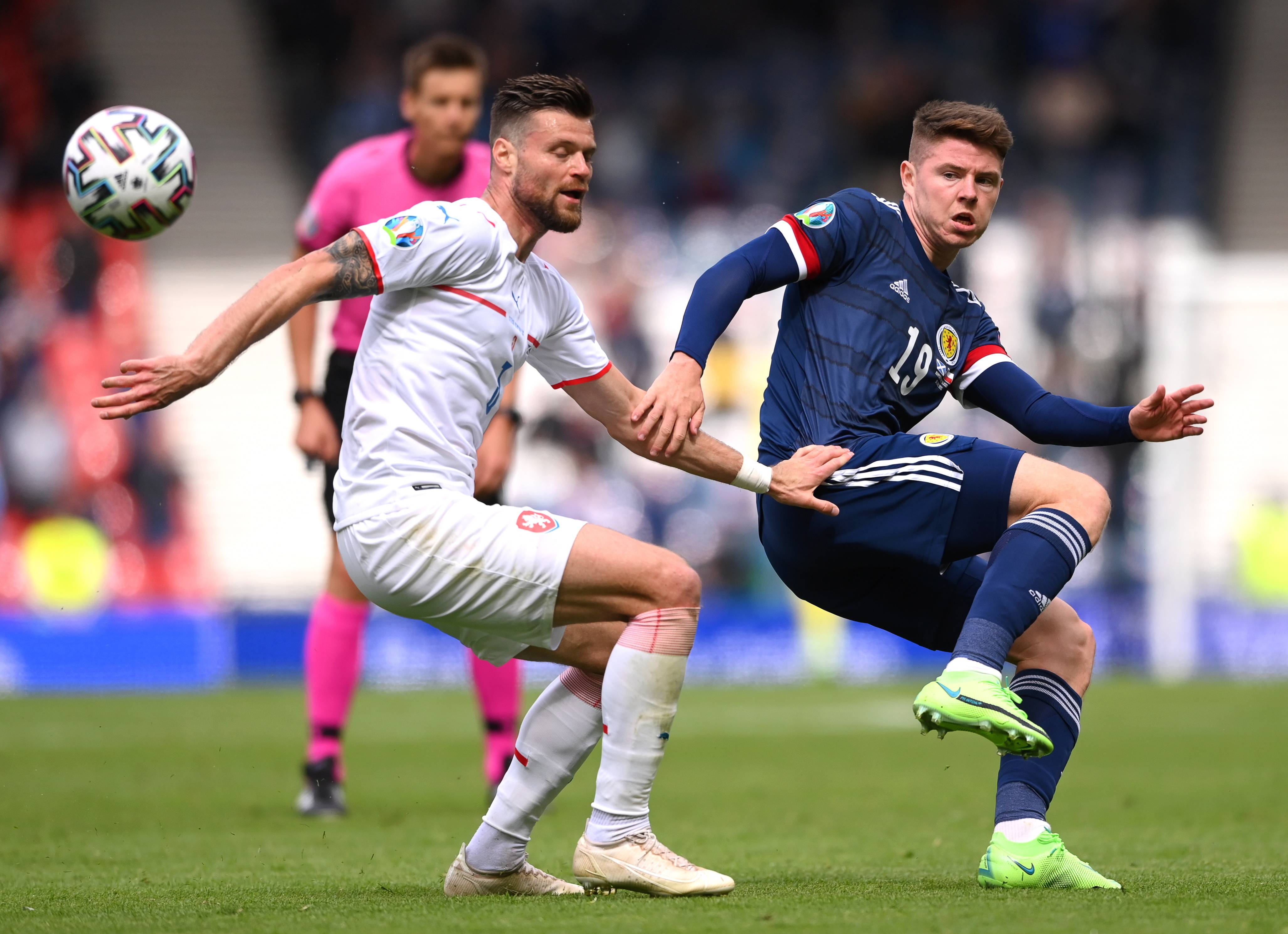 足球欧锦赛捷克胜苏格兰