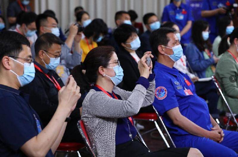 聂海胜|神舟十二号载人飞行任务航天员与记者见面会