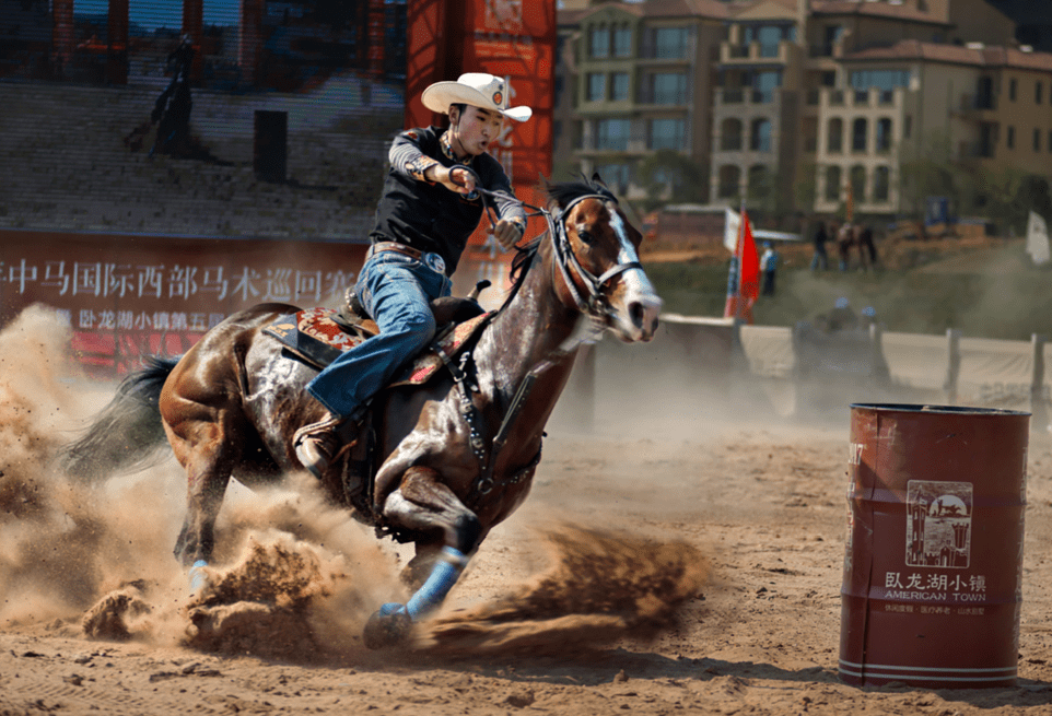 评选十年间绕桶赛场的真正王冠,他们才是牛仔中最勇的战