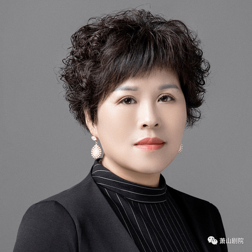 蔡铁萍饰 范 蠡 国家二级演员朱 俊饰 西 施 国