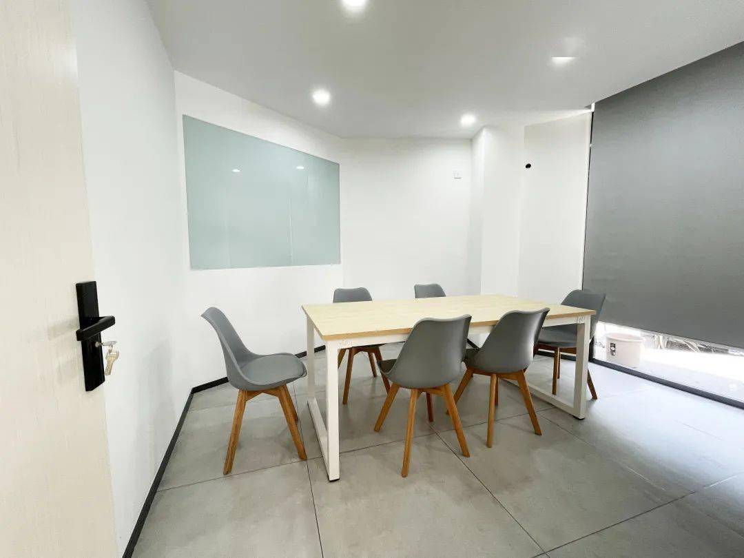 我爱我家集团首家vi形象示范店在合肥正式落成