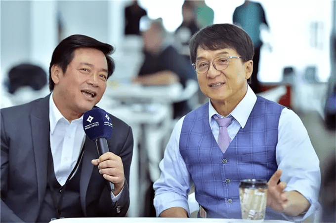 警察故事2012的演员 e58e1dee12bb48eb93a22ad1ee08283c.png