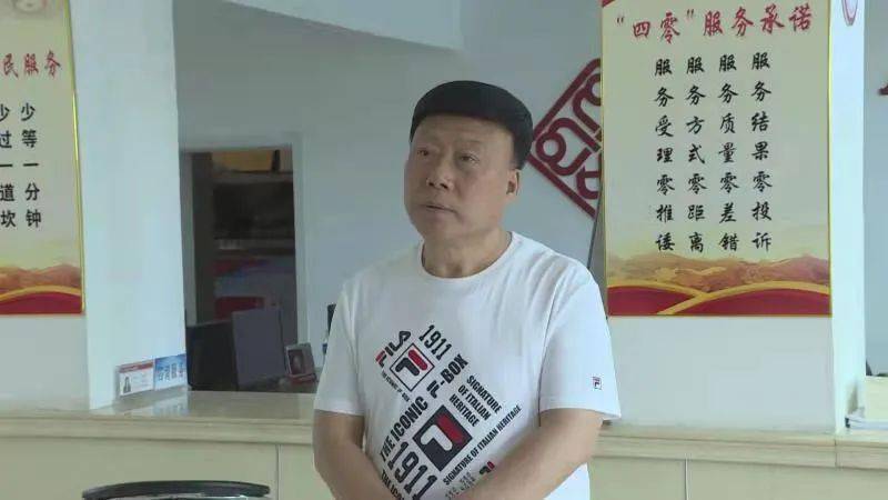 6月16日,17日,省关工委秘书长邹积慧带领调研组到我县调研关心下一代