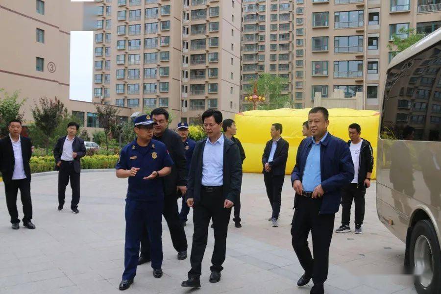 静宁县委书记王晓军带队开展全县消防安全大检查