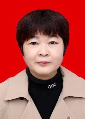 刘美荣简要事迹:刘美荣,女,1969年5月生,新密市矿区办事处茅岗社区