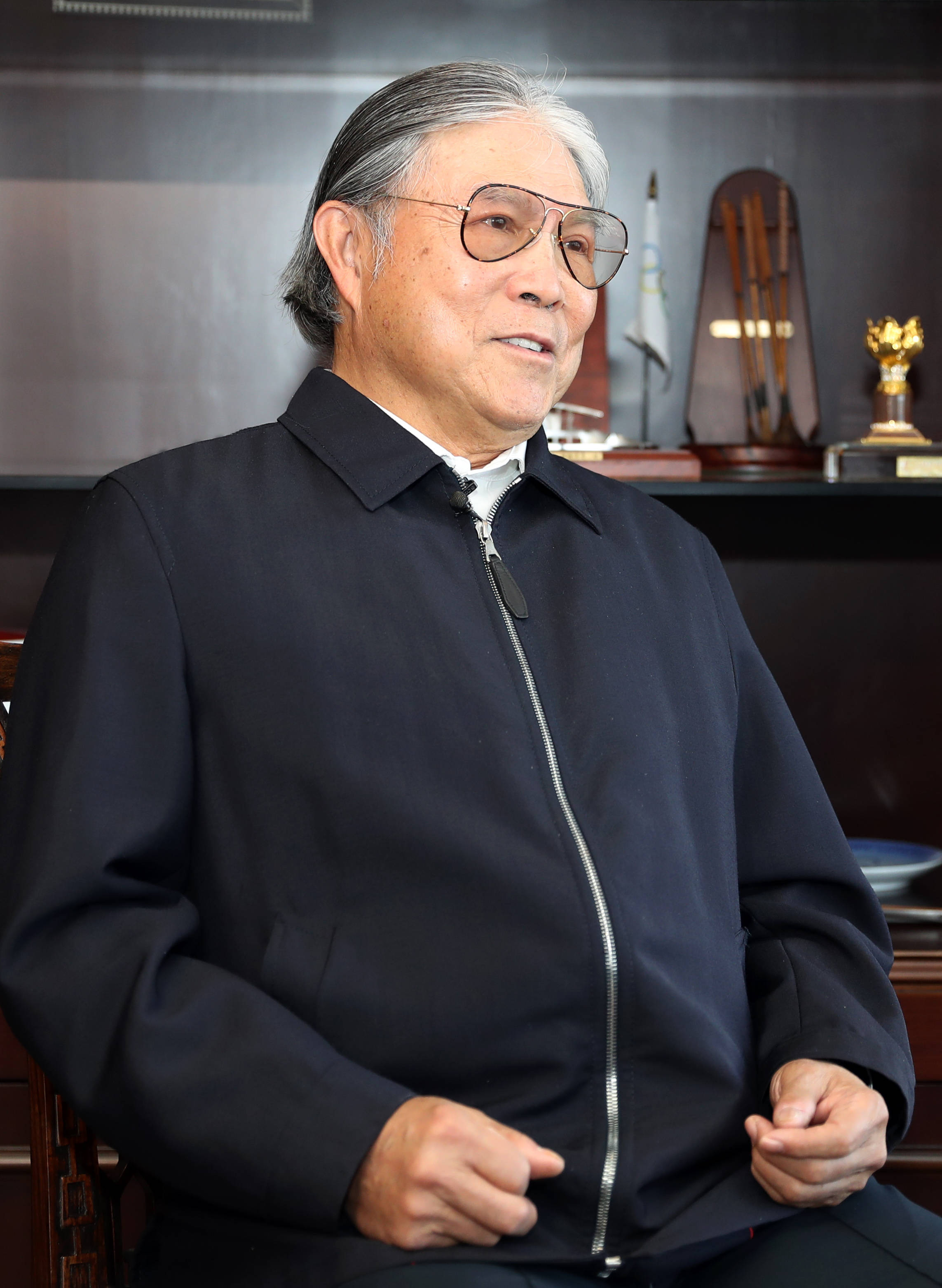 亲密合作七十载 风雨同舟三代情——一个香港家族与中共的亲密合作