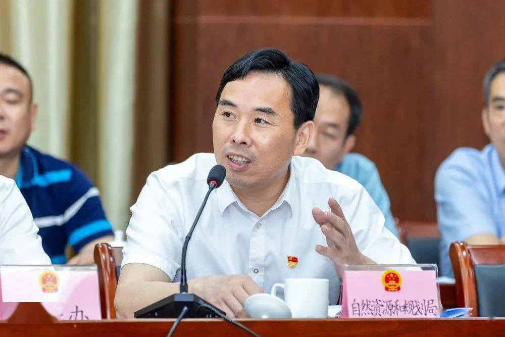 交流讨论市政府副市长沈志凤讲话