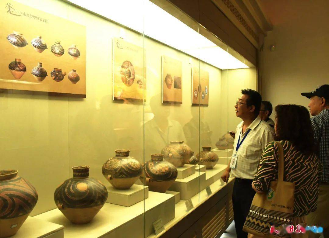 文明晨曦陶绽华章马家窑文化彩陶珍品展掠影