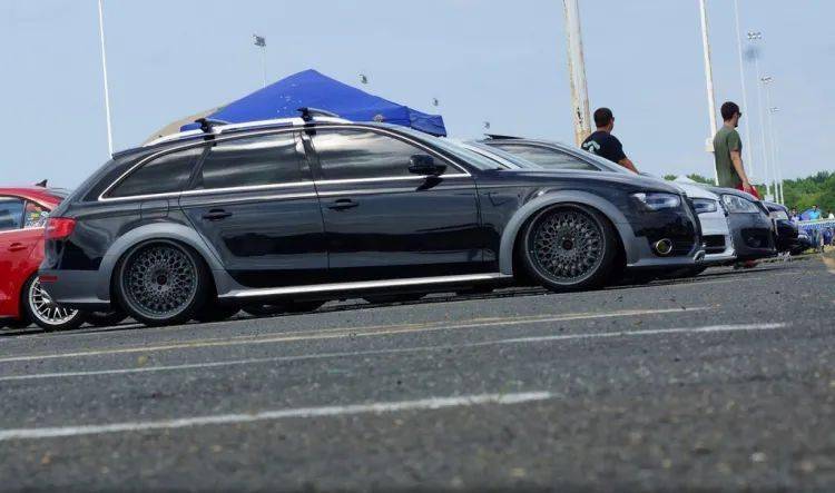 不务正业的旅行车奥迪a4allroad改装